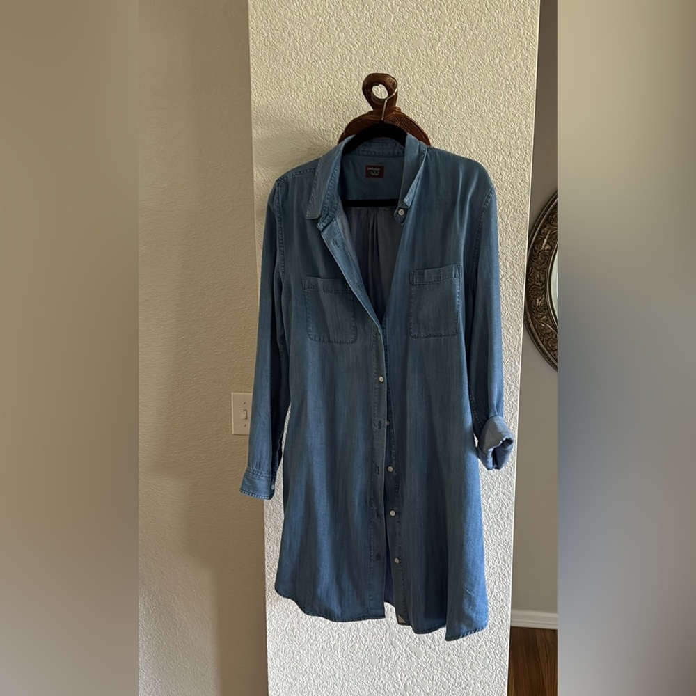 Untuckit Sheath dress